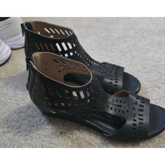 Black Dexflex Comfort Sandals Size 8.5 - Like New - Picture 1 of 7